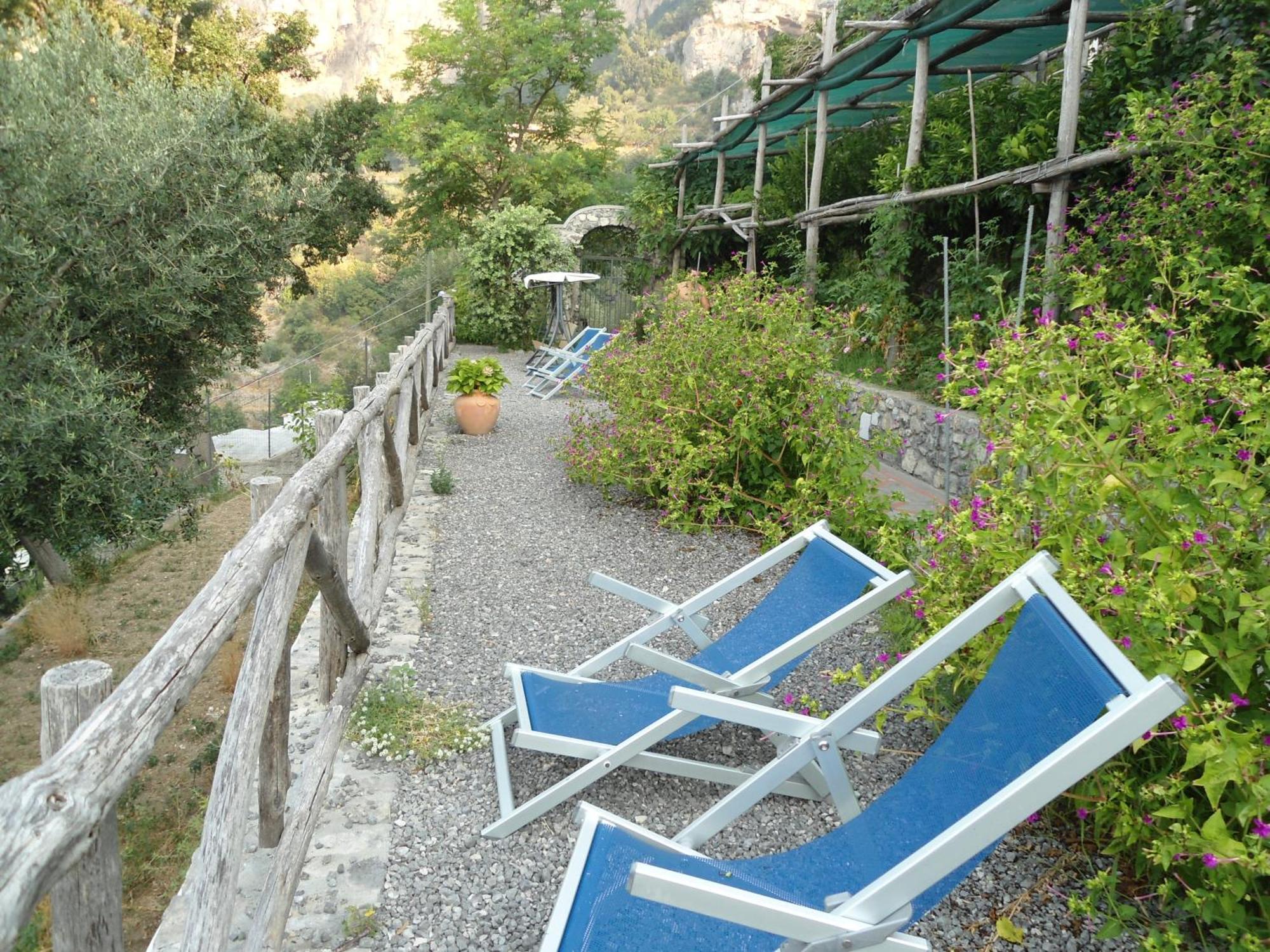 Le Ghiande Bed and Breakfast Positano Eksteriør billede